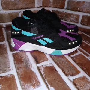 Used Men Reebok Aztrek Shoes